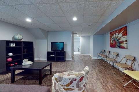 3820 Bordeaux Dr, Hoffman Estates, IL 60192 photo 24