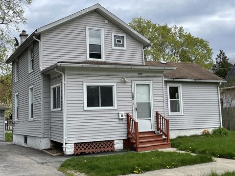 628 Hinman St, Aurora, IL 60505 photo 3