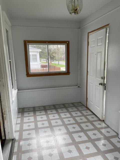 628 Hinman St, Aurora, IL 60505 photo 5