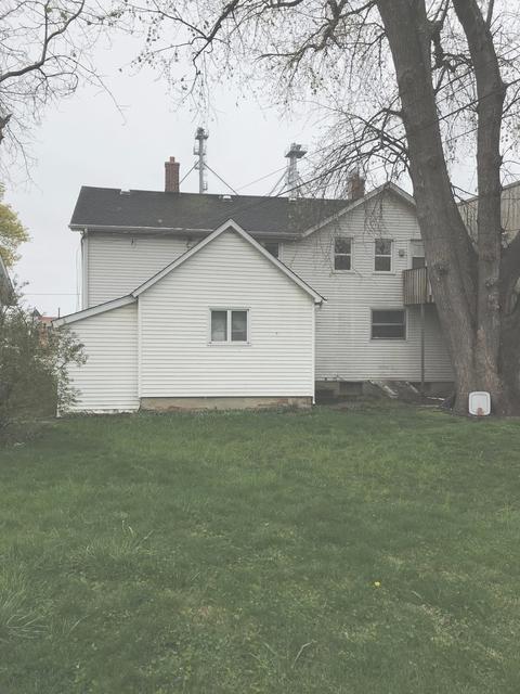 536 Gould St, Beecher, IL 60401 photo 2