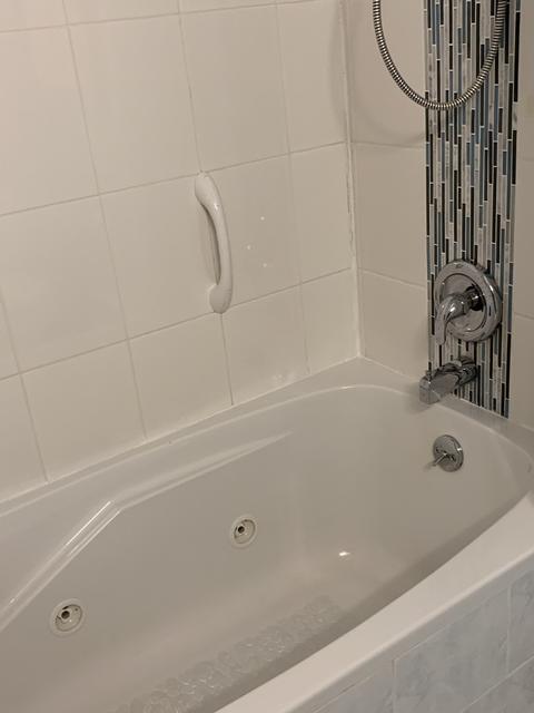 1175 Pleasant Run Dr #401, Wheeling, IL 60090 photo 14