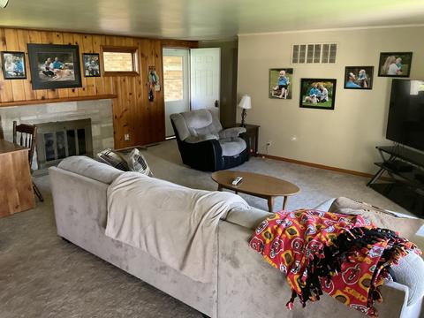404 W Delaware St, Dwight, IL 60420 photo 4