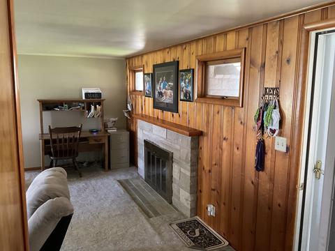 404 W Delaware St, Dwight, IL 60420 photo 3