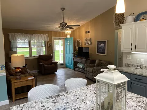 429 S Main St, Seneca, IL 61360 photo 13