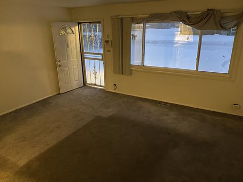 15344 Parkside Dr, Markham, IL 60428 photo 2