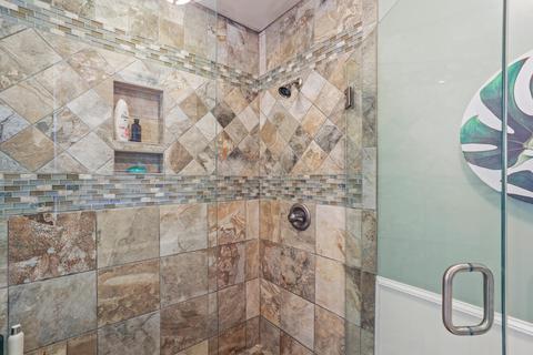 1014 Devonshire Dr, Champaign, IL 61821 photo 36