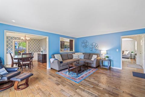 1014 Devonshire Dr, Champaign, IL 61821 photo 17