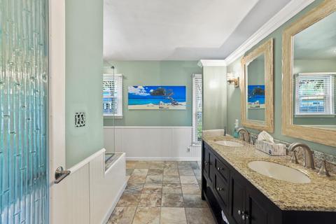 1014 Devonshire Dr, Champaign, IL 61821 photo 33
