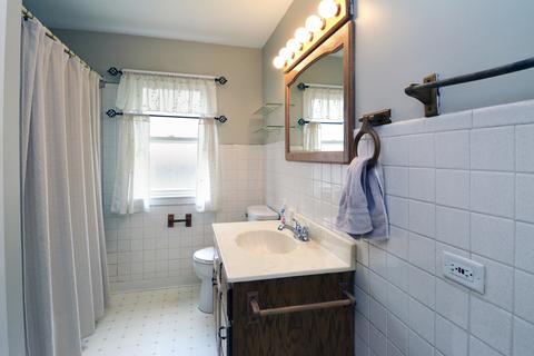 1741 Central Ave, Des Plaines, IL 60018 photo 11