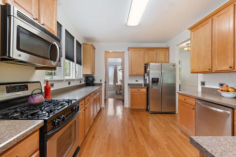 1452 Walnut Dr, West Dundee, IL 60118 photo 5