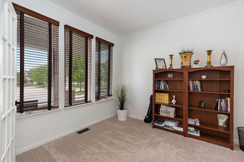 1452 Walnut Dr, West Dundee, IL 60118 photo 4