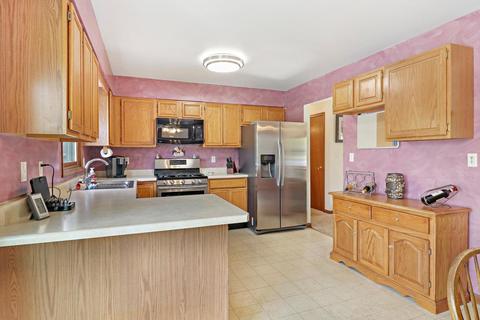 1914 Orchard Ln, Mchenry, IL 60050 photo 7