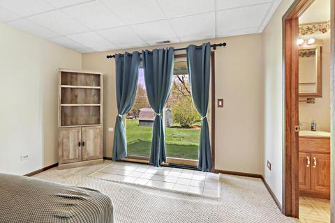 1914 Orchard Ln, Mchenry, IL 60050 photo 19
