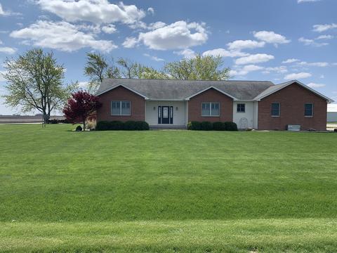 21500 Airport Rd, Weldon, IL 61882 photo 1