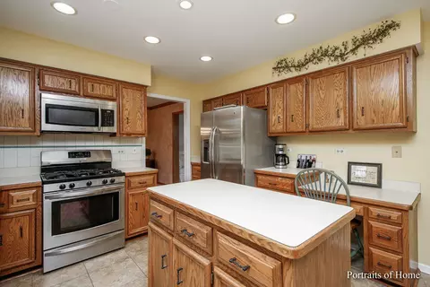 1200 Eagle Ct, Wheaton, IL 60189 photo 10