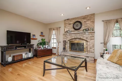 1200 Eagle Ct, Wheaton, IL 60189 photo 13