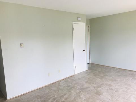 1371 Monomoy St #E2, Aurora, IL 60506 photo 13