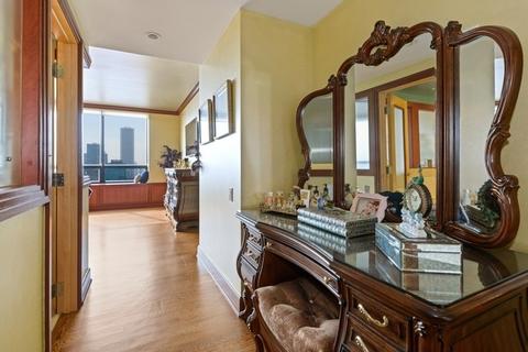 180 E Pearson St #4506, Chicago, IL 60611 photo 14