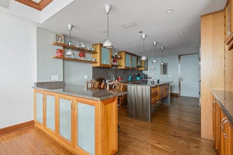 180 E Pearson St #4506, Chicago, IL 60611 photo 8