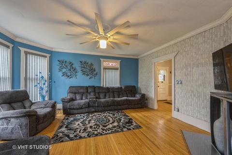 232 Standish St, Elgin, IL 60123 photo 3