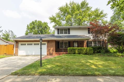 1904 Augusta Dr, Champaign, IL 61821 photo 1