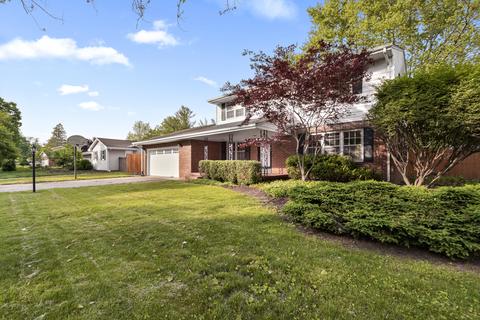 1904 Augusta Dr, Champaign, IL 61821 photo 2