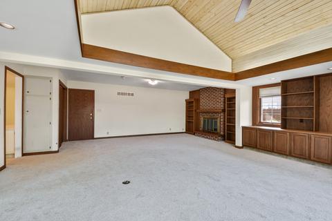 1904 Augusta Dr, Champaign, IL 61821 photo 12
