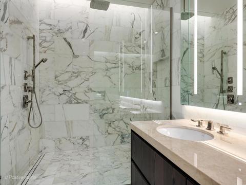 363 E Wacker Dr #2001, Chicago, IL 60601 photo 20
