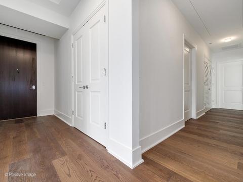 363 E Wacker Dr #2001, Chicago, IL 60601 photo 13