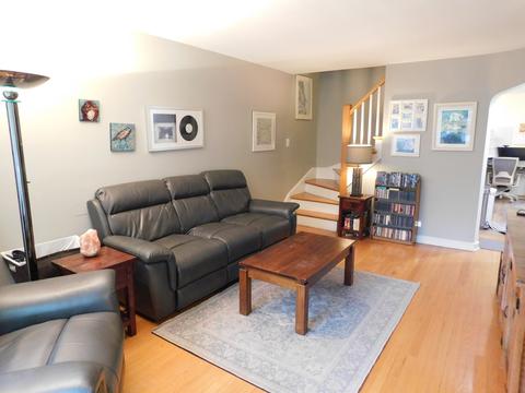 11427 S Artesian Ave, Chicago, IL 60655 photo 2