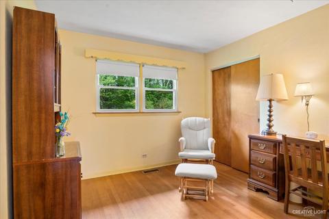 1318 Nelson Cir, Wheaton, IL 60189 photo 14
