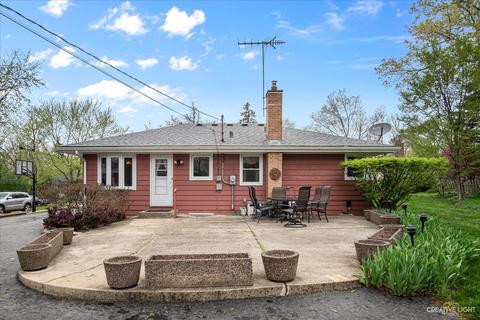 1318 Nelson Cir, Wheaton, IL 60189 photo 21