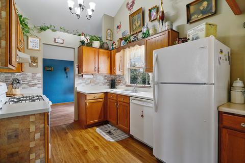 5203 Meadowbrook St, Plainfield, IL 60586 photo 6