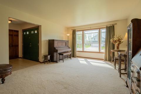 861 Providence Dr, Algonquin, IL 60102 photo 4