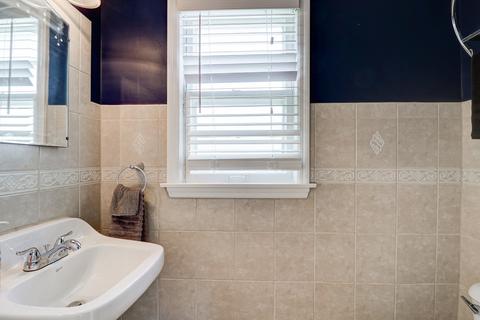 802 N Allen Ave, Mchenry, IL 60050 photo 16