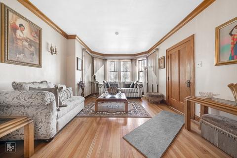 7143 S Fairfield Ave, Chicago, IL 60629 photo 2