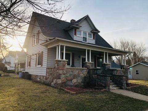 9814 Main St, Hebron, IL 60034 photo 2