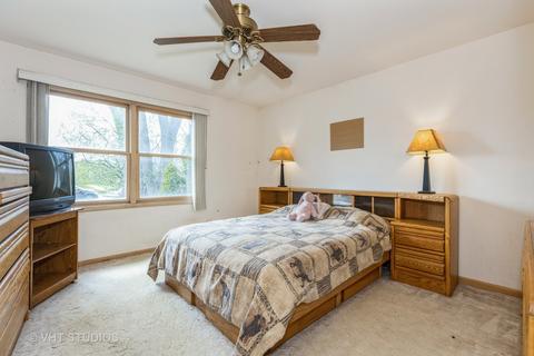 70 79th St, Willowbrook, IL 60527 photo 9