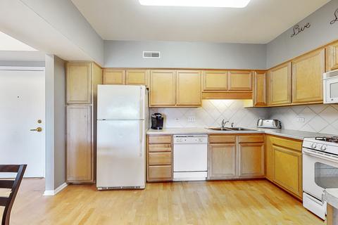 5 W Central Rd #511, Mount Prospect, IL 60056 photo 8