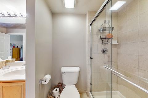 5 W Central Rd #511, Mount Prospect, IL 60056 photo 12