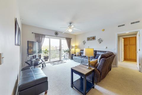 5 W Central Rd #511, Mount Prospect, IL 60056 photo 5