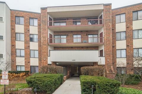 1500 Harbour Dr #2N, Wheeling, IL 60090 photo 1