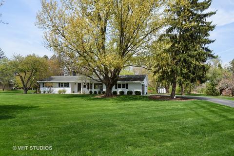 42 E Surrey Ln, Barrington Hills, IL 60010 photo 1