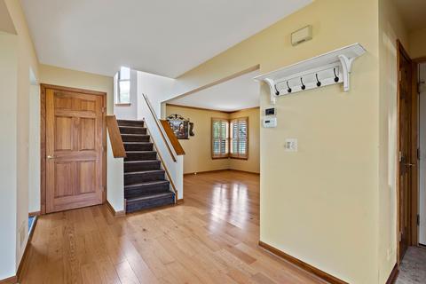 1665 Penny Ln, Bartlett, IL 60103 photo 2