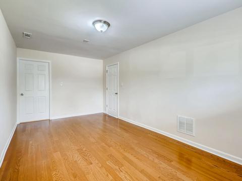 790 Milton Ln, Hoffman Estates, IL 60169 photo 13
