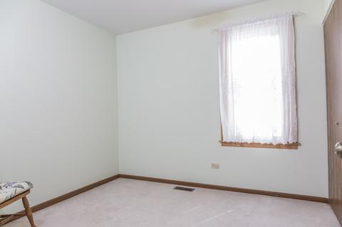 1410 Greenridge Ave, Algonquin, IL 60102 photo 24