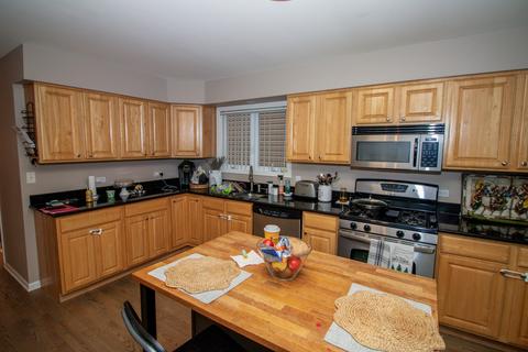 7337 W 58th Pl, Summit, IL 60501 photo 10