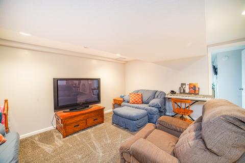 517 Pasadena Ave, Beecher, IL 60401 photo 23