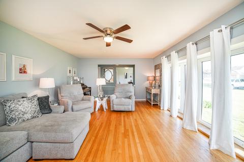 517 Pasadena Ave, Beecher, IL 60401 photo 12