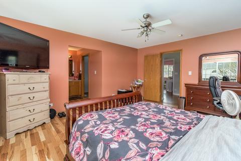 7215 S Ferdinand Ave, Bridgeview, IL 60455 photo 17